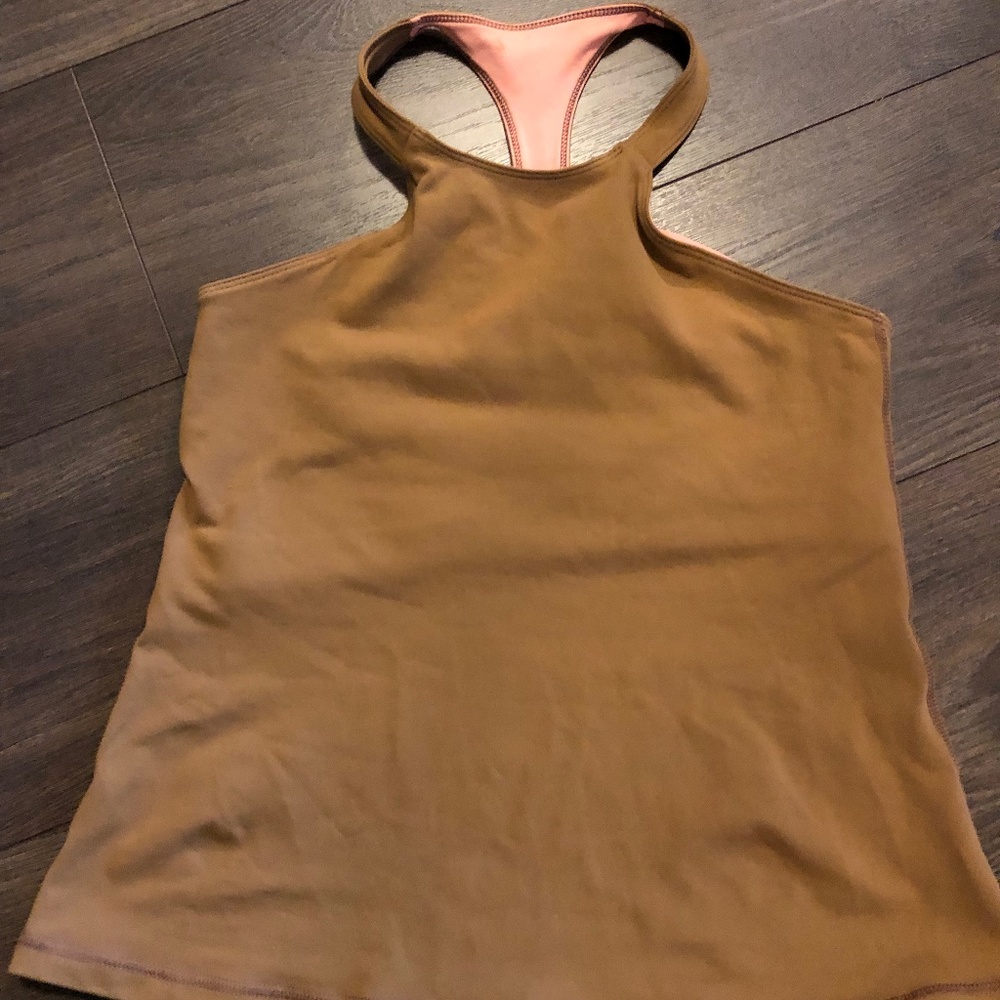 Lululemon keyhole halter tank in brown with pale pink lining